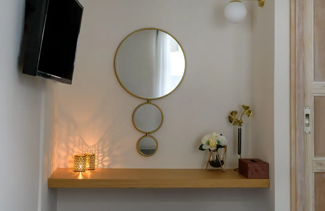 Acropolis Exclusive Studio-1